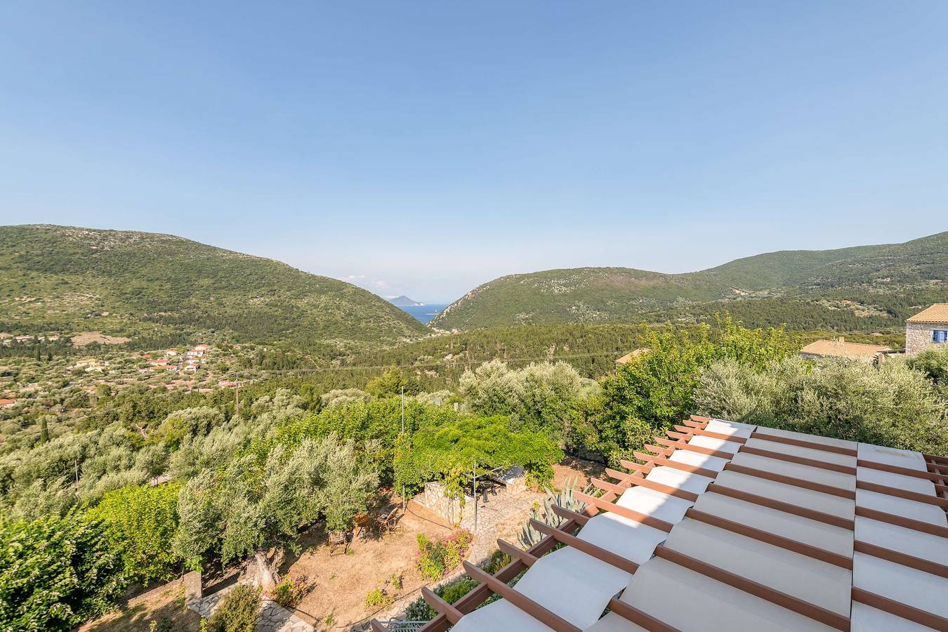 Villa per 14 persone con balcone/terrazza in Platrithias, Grecia