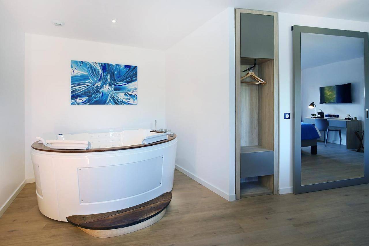 Double Room in Rousset, Côte méditerranéenne (France)