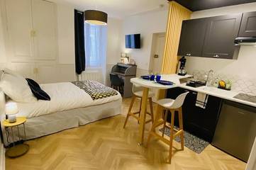 Appartement De Vacances pour 2 Personnes dans Bourges, Région de Bourges, Photo 4