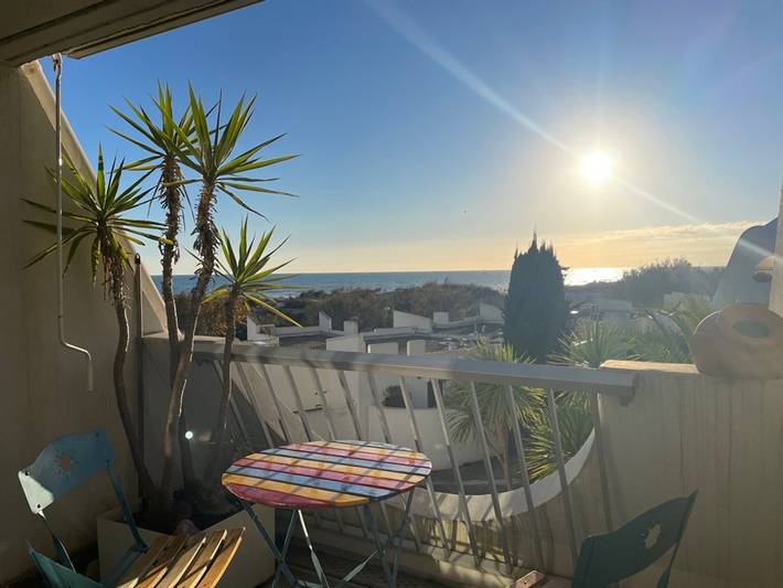 Gîte pour 3 personnes, avec piscine dans Le Couchant