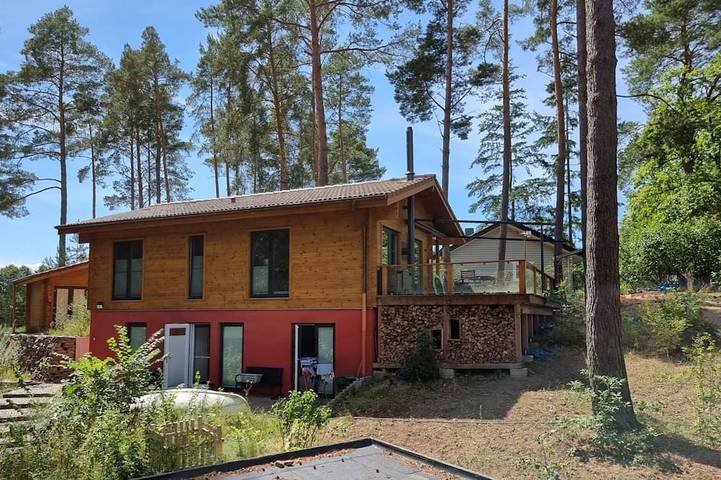 Ferienhaus für 6 Personen, mit Terrasse und Garten in Milmersdorf