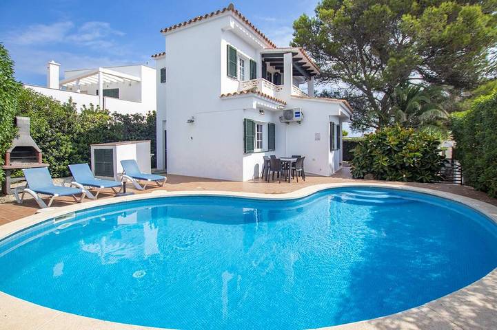 Casa de vacaciones para 6 personas, con balcón y jardín en Binibeca