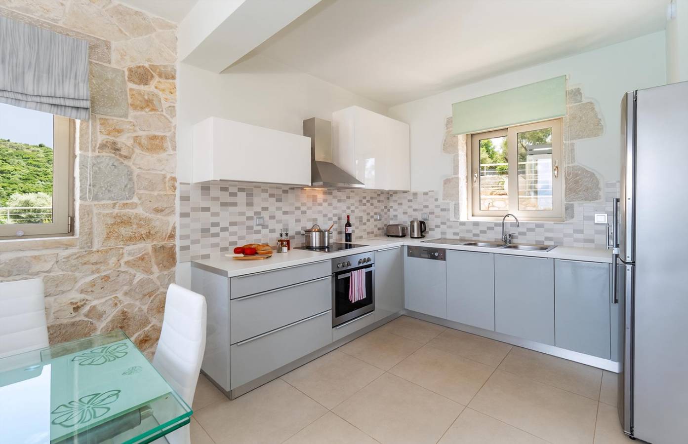 Stylish Contemporary Villa with Sea Views near Vathy Tavernas in Katomeri, Meganisi