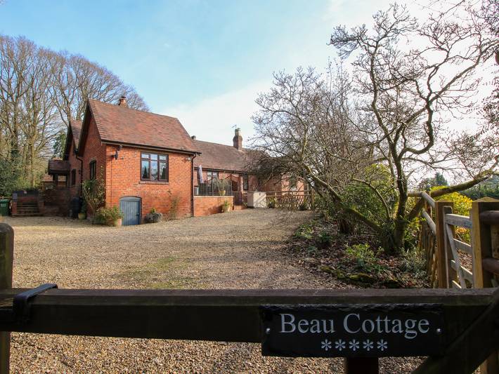 Cottage für 4 Personen, mit Garten und Balkon - 1