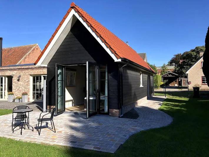 BnB für 2 Personen, mit Terrasse und Garten sowie Ausblick in Zeeland