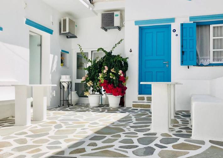 Chambre d’hôte pour 2 personnes, avec Terrasse ainsi que Jardin et Vue dans Naxos