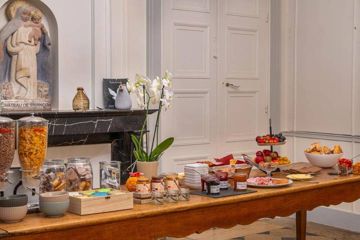 Hôtel pour 13 personnes, avec terrasse et jardin dans Loire-Authion - 4