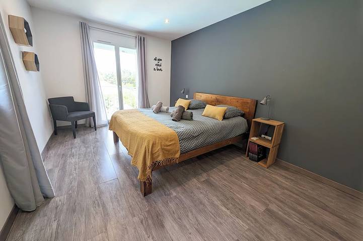 Villa en Provence, piscine 12M, 4 Chb, salle de sport, proche Arles et Alpilles in Beaucaire, Région de Nîmes