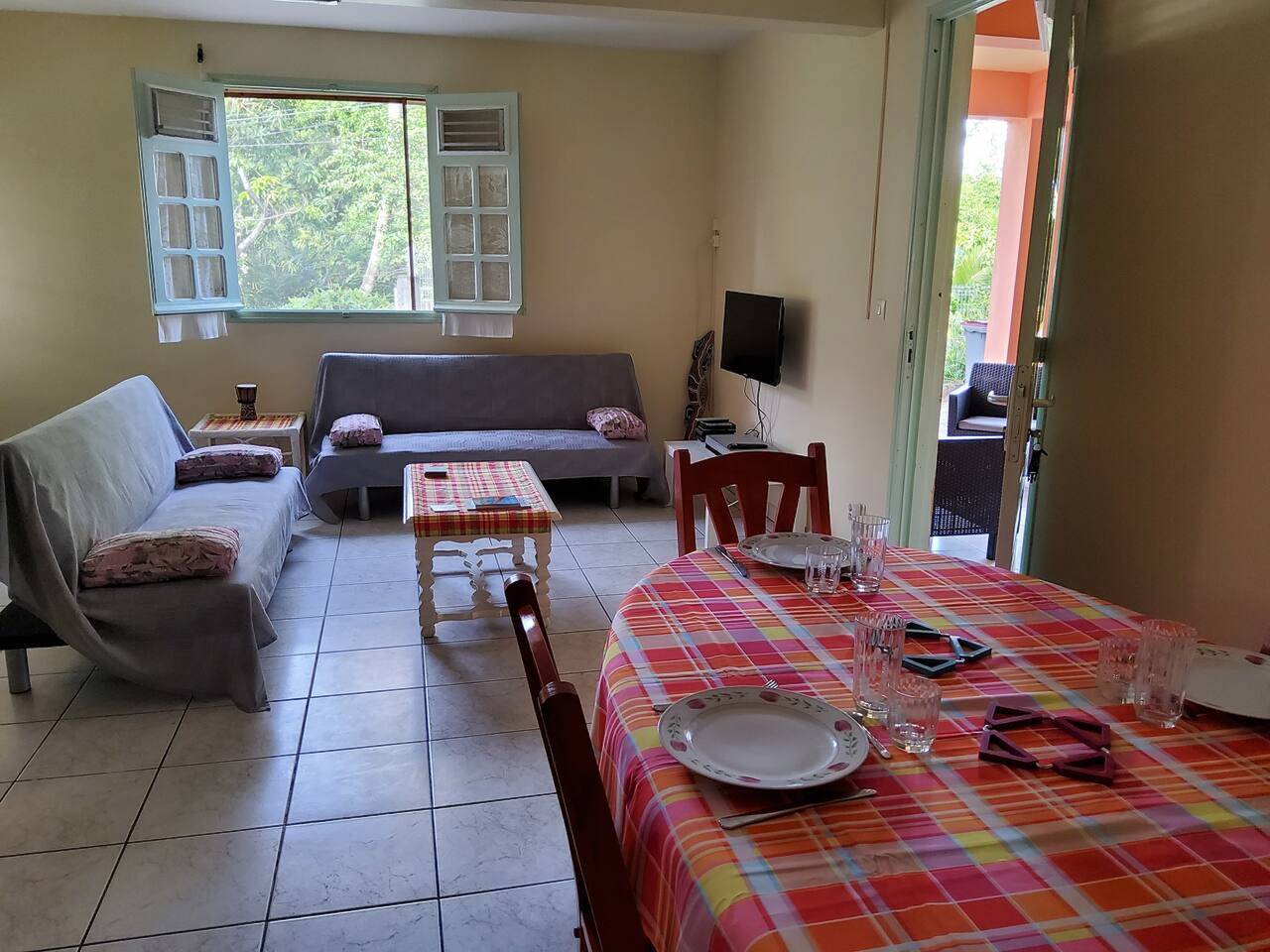 Apartamento entero, Apartamento espacioso cerca de Diamant con jardín privado in Le Diamant, Martinica