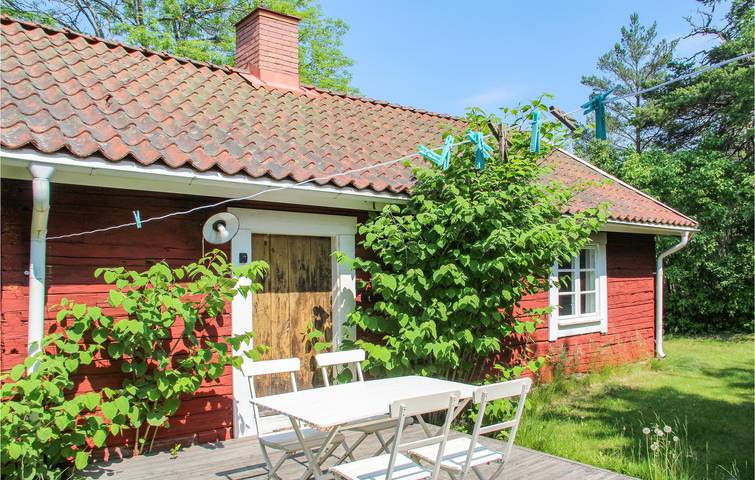 Hus för 4 Personer, med Terass och Trädgård i Västervik