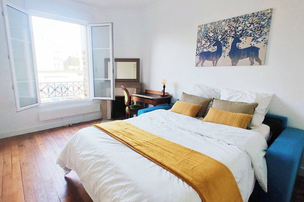 20 minutes to Paris, 15 minutes to Charles  30 minutes to Disneyland. in Aulnay-sous-Bois, Seine-Saint-Denis