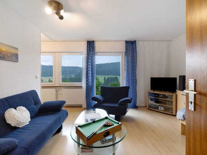 Ferienwohnung für 5 Personen, mit Garten und Terrasse in Burladingen