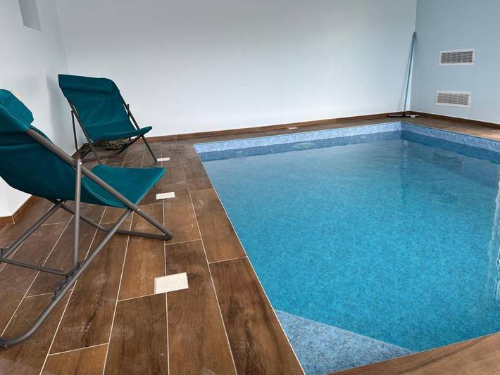 Villa pour 4 personnes, avec jardin ainsi que jacuzzi et piscine, animaux acceptés en Rhône-Alpes - 3