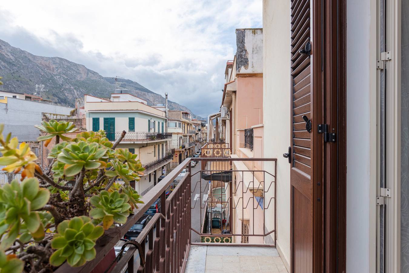 Camera 'Umberto I' con Balcone, Wi-Fi e Aria Condizionata in Isola delle Femmine, Provincia di Palermo