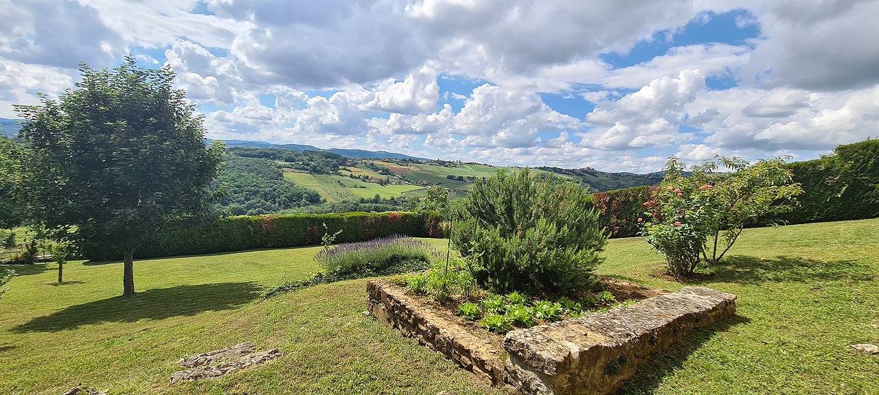 Au Balcon des Pierres Dorées in Moiré, Beaujolais
