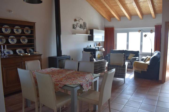 Location de vacances pour 8 personnes, avec jardin et vue à Cretas - 3