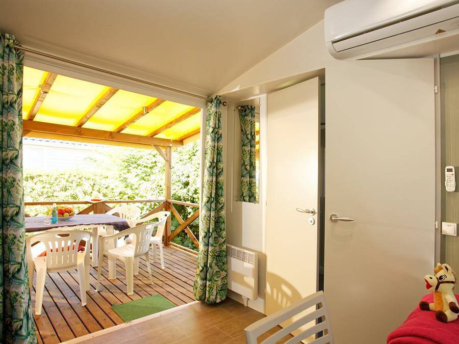 Camping Abri de Camargue - Mobile home 6 persons - Mobil-home Select Tv Lv Clim Wifi - 3 bedrooms - sleeps 6 in Le Grau-du-Roi, Côte d'Améthyste