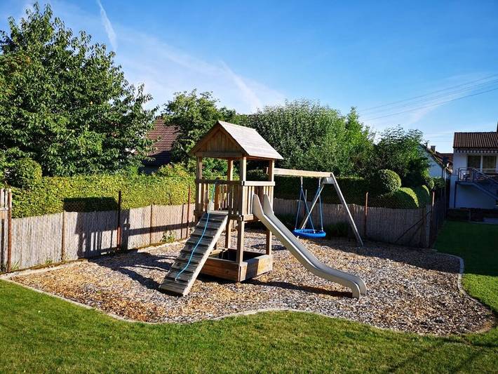 Ferienhaus für 6 Personen, mit Terrasse und Garten sowie Pool und Sauna in Staufen im Breisgau - 4