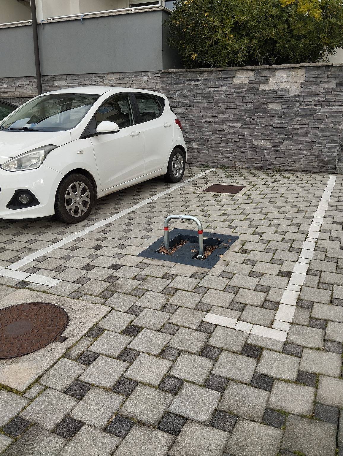 Ganze Wohnung, 1-Zimmer-Ferienwohnung mit Balkon und Meerblick Dramalj, Crikvenica A-22302-a in Dramalj, Primorje-Gorski Kotar