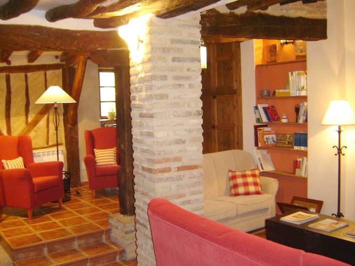 Casa rural, con Terraza y Jardín en Tierra de Campos