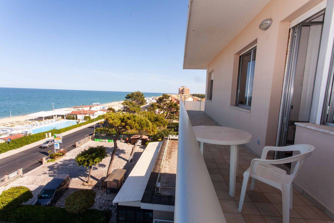 Apartamento entero, M062 - Marcelli, seafront penthouse in Riviera del Conero