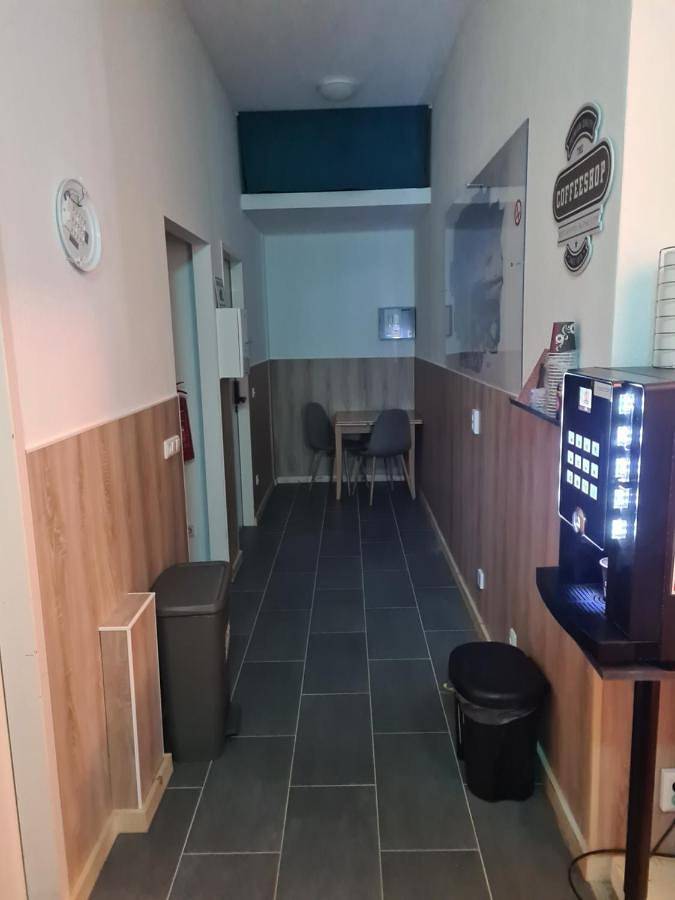 Doppelbettzimmer mit Gemeinschaftsbad in Friedrichshain - Kreuzberg, Berlin