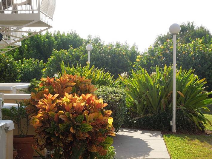 Vacation rental for 4 people, with terrace and hot tub as well as pool in Cape Canaveral