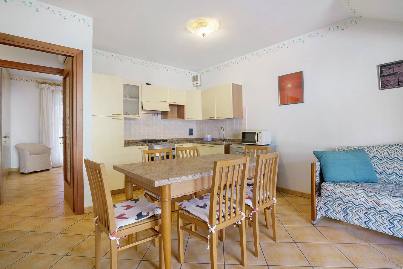 Ganze Wohnung, Apartment 'Valentina 1 – Erdgeschoss' mit Gemeinschaftspool, Wlan und Klimaanlage in Lido di Jesolo, Jesolo