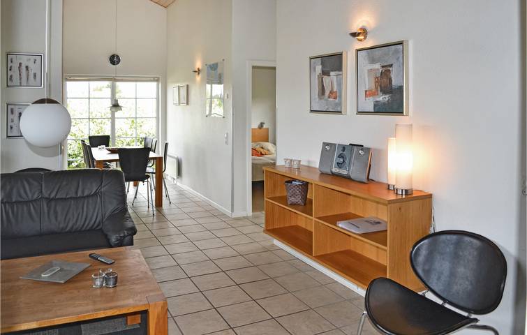 Ferienhaus für 8 Personen, mit Terrasse und Whirlpool sowie Garten und Seeblick in Filsø See - 4