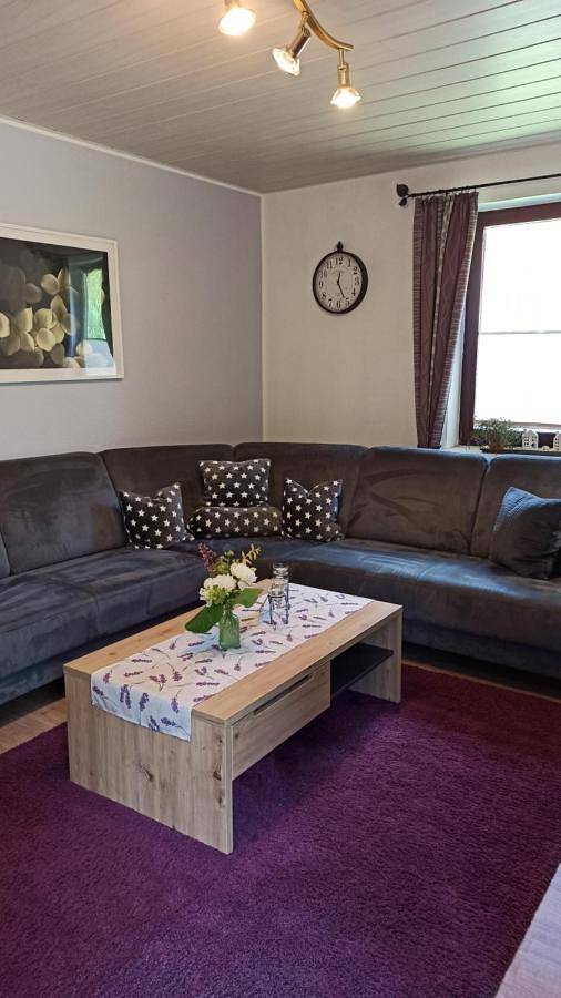 Ferienwohnung für 4 Personen, mit Balkon und Terrasse sowie Garten und Ausblick in Damnatz