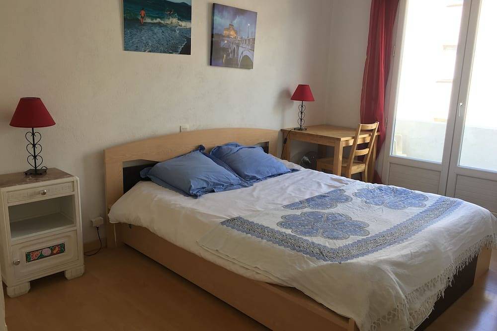 Appartement entier, Charmant appartement lumineux et aéré dans une rue calme du centre de Perpignan, plage 12km in Perpignan, Côte méditerranéenne (France)