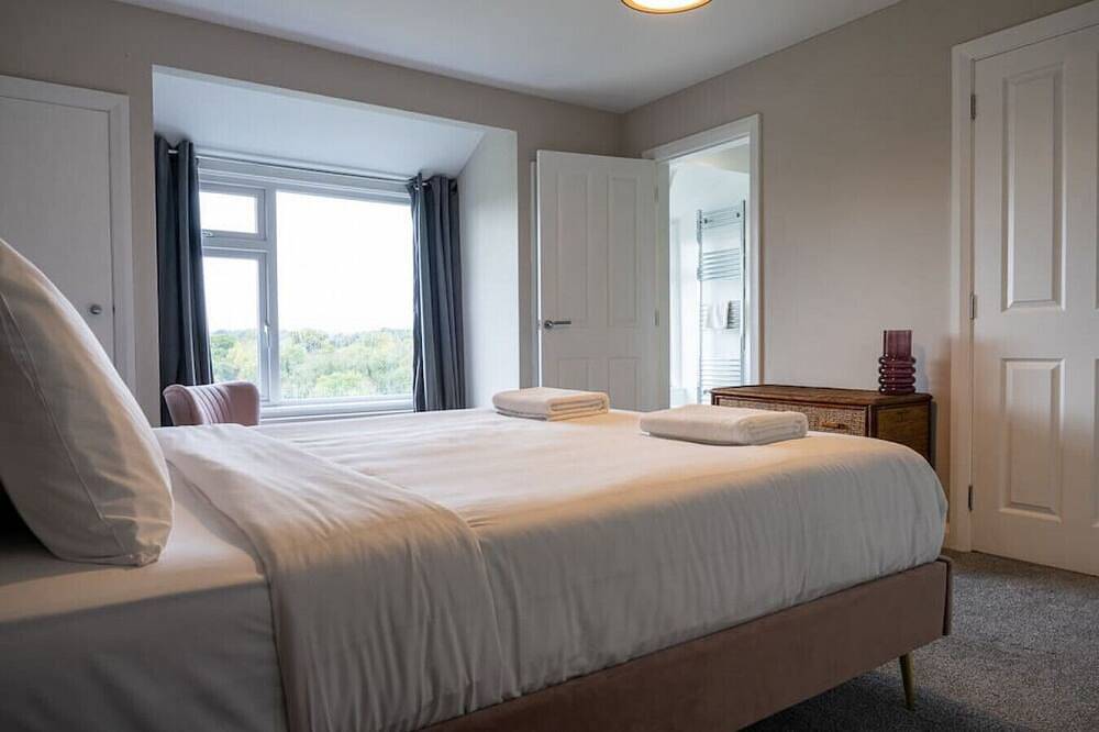 12b Crest Rd · Escape Ordinary in Enniskillen in Enniskillen, Grafschaft Fermanagh