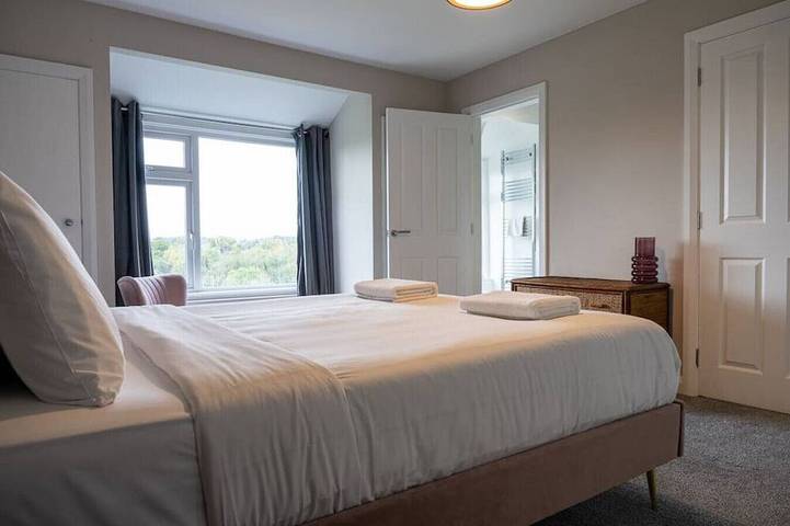 12b Crest Rd · Escape Ordinary in Enniskillen in Enniskillen, Grafschaft Fermanagh