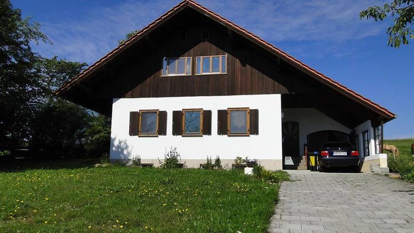 Ferienwohnung für 9 Personen, mit Balkon in Gersfeld