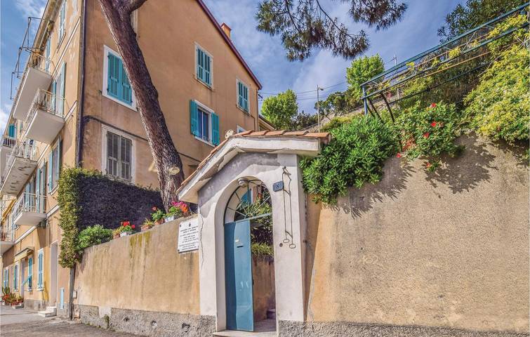Appartement de vacances pour 6 personnes, avec Terrasse et Jardin