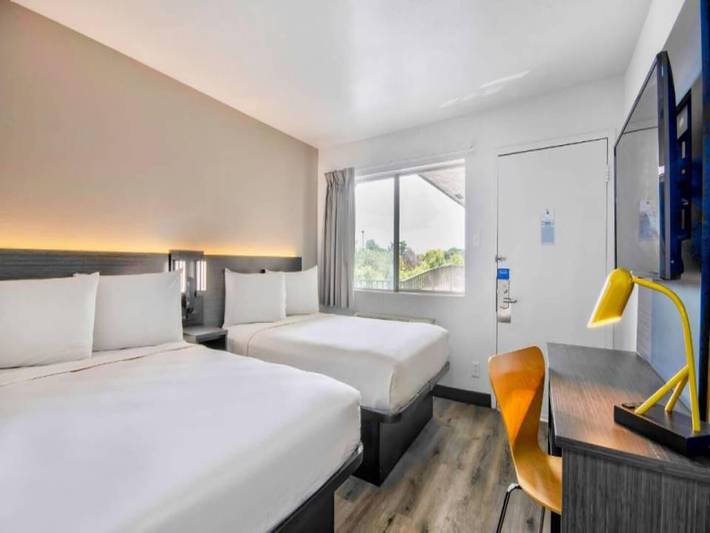 Apartamento entero, Habitación soleada de 2 dormitorios | Nsmk in Austin, Condado de Travis