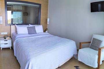 Villa for 7 People in Skiathos, Decentralized Administration of Thessaly - Central Greece, Photo 3