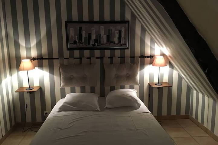 Gîte pour 53 personnes, avec jardin à Pont-l'Évêque - 2