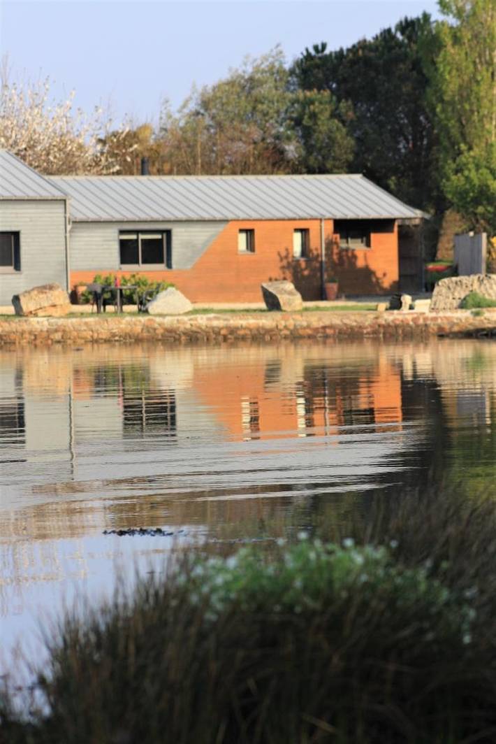 Gîte pour 4 personnes, avec jardin et terrasse à Locoal-Mendon - 2