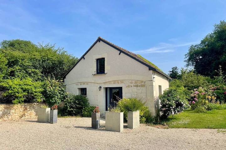 Gîte pour 4 personnes, avec balcon à Neuil