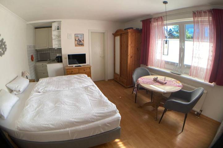 Ganze Wohnung, Sylvie Steinhardt, Wohnung 3 in Nordfriesische Inseln (Schleswig-Holstein) (Schleswig-Holstein), List (Sylt)