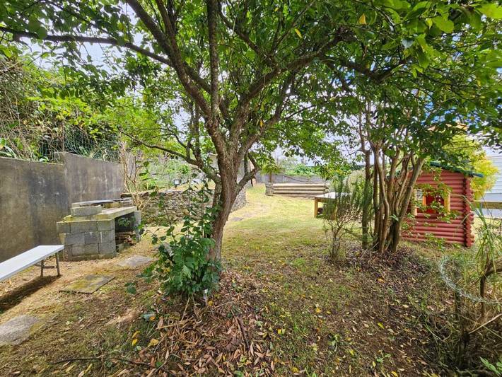 Location de vacances pour 12 personnes, avec piscine ainsi que jardin et vue à la Plaine des Cafres - 3