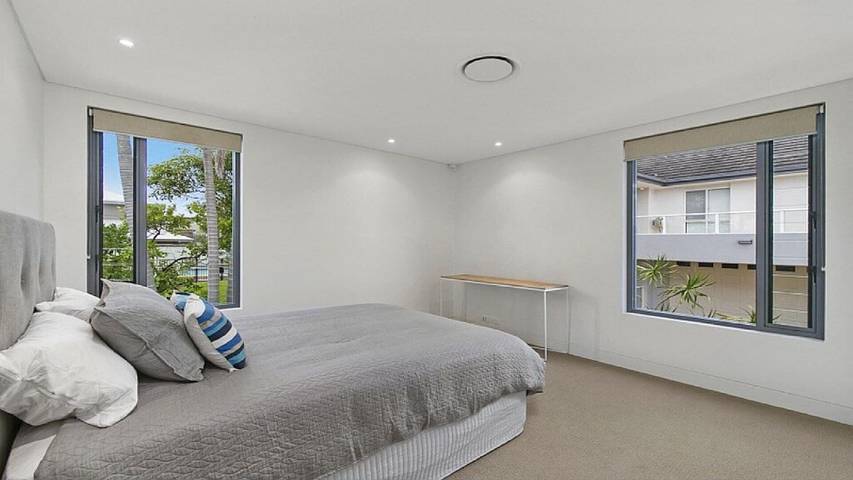 Holiday rental for 6 people, with balcony in Terrigal