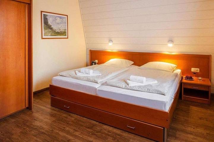 Ferienhaus für 4 Personen, mit Sauna und Whirlpool sowie Balkon in Wangels - 2