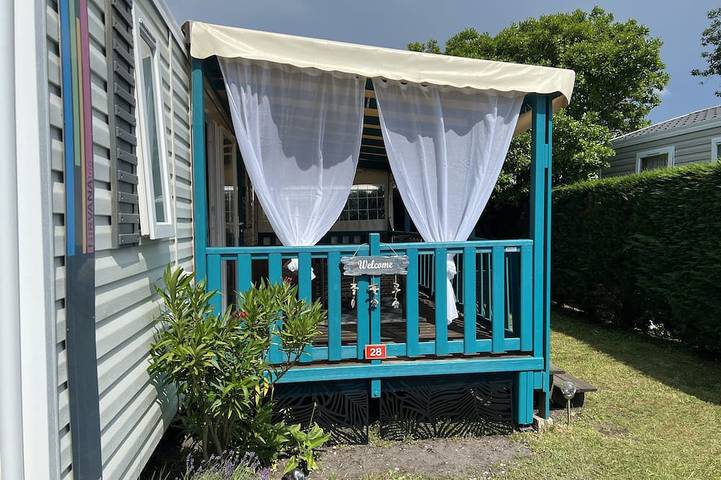 Wohnwagen für 6 Personen, mit Terrasse - 1
