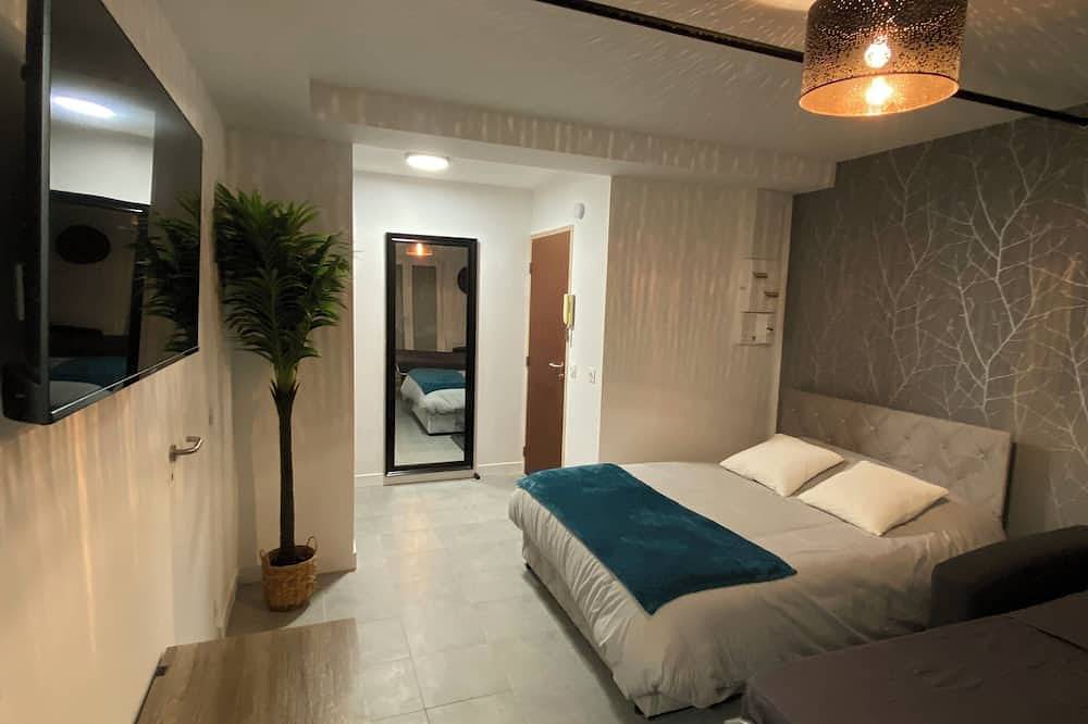 Entire apartment, Nice apartment in the city center close to everything !!!! in Croix d'Argent, Montpellier