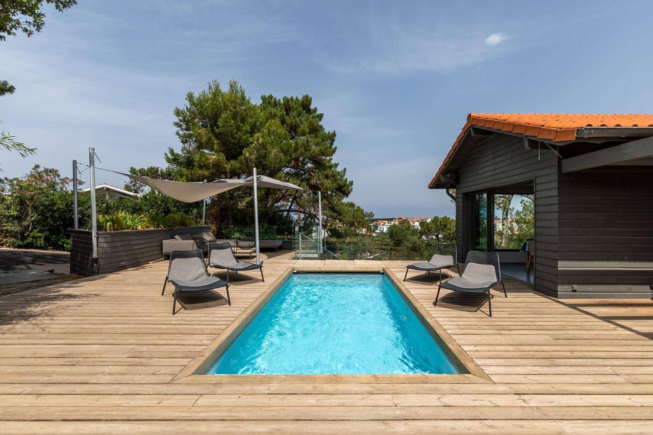 Milady Keyweek Villa with Pool Ocean Views in Biarritz in Biarritz, Region de Bayona