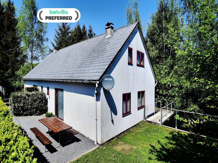 Vakantiehuis voor 6 personen, with terras and tuin as well as sauna in Nassogne
