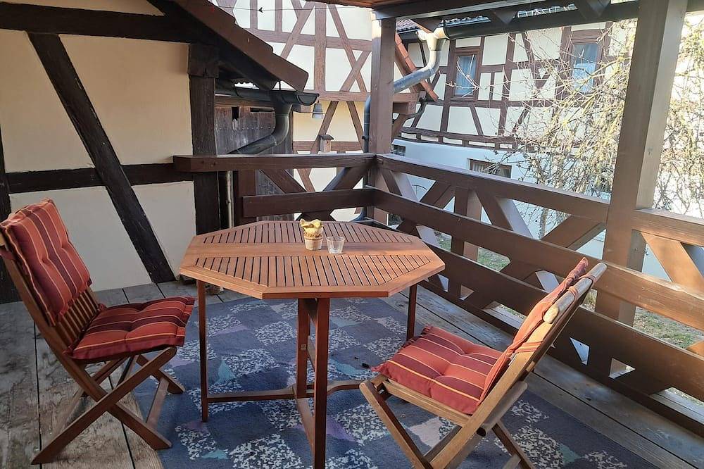 Ganze Wohnung, Ferienwohnung Annemarie mit großem Balkon (Bad Staffelstein) in Horsdorf, Bad Staffelstein