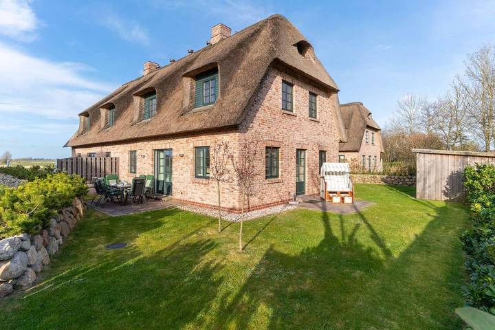 Strandhaus für 6 Personen, mit Sauna und Terrasse sowie Garten in St. Peter-Ording